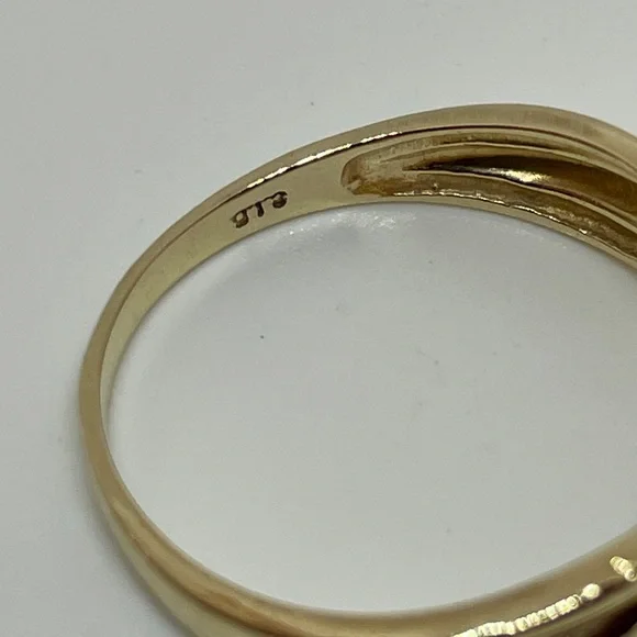 14K Yellow Gold Aquamarine Ring, 7 1/2 - Picture 8 of 10